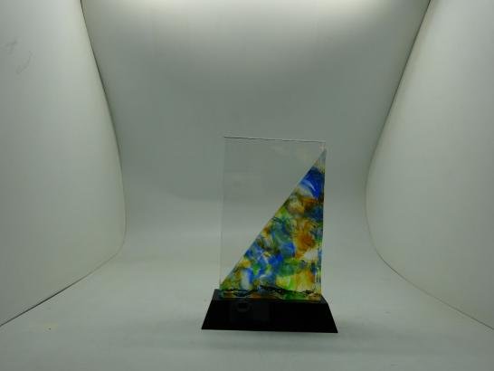 درع كريستال شكل جمالي