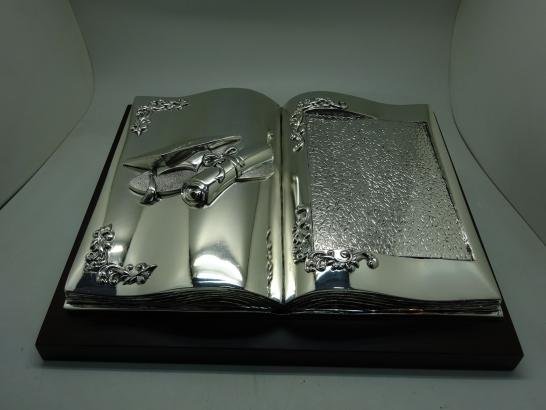 مجسم تخرج جامعي