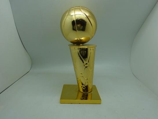 مجسم كرة قدم صغير