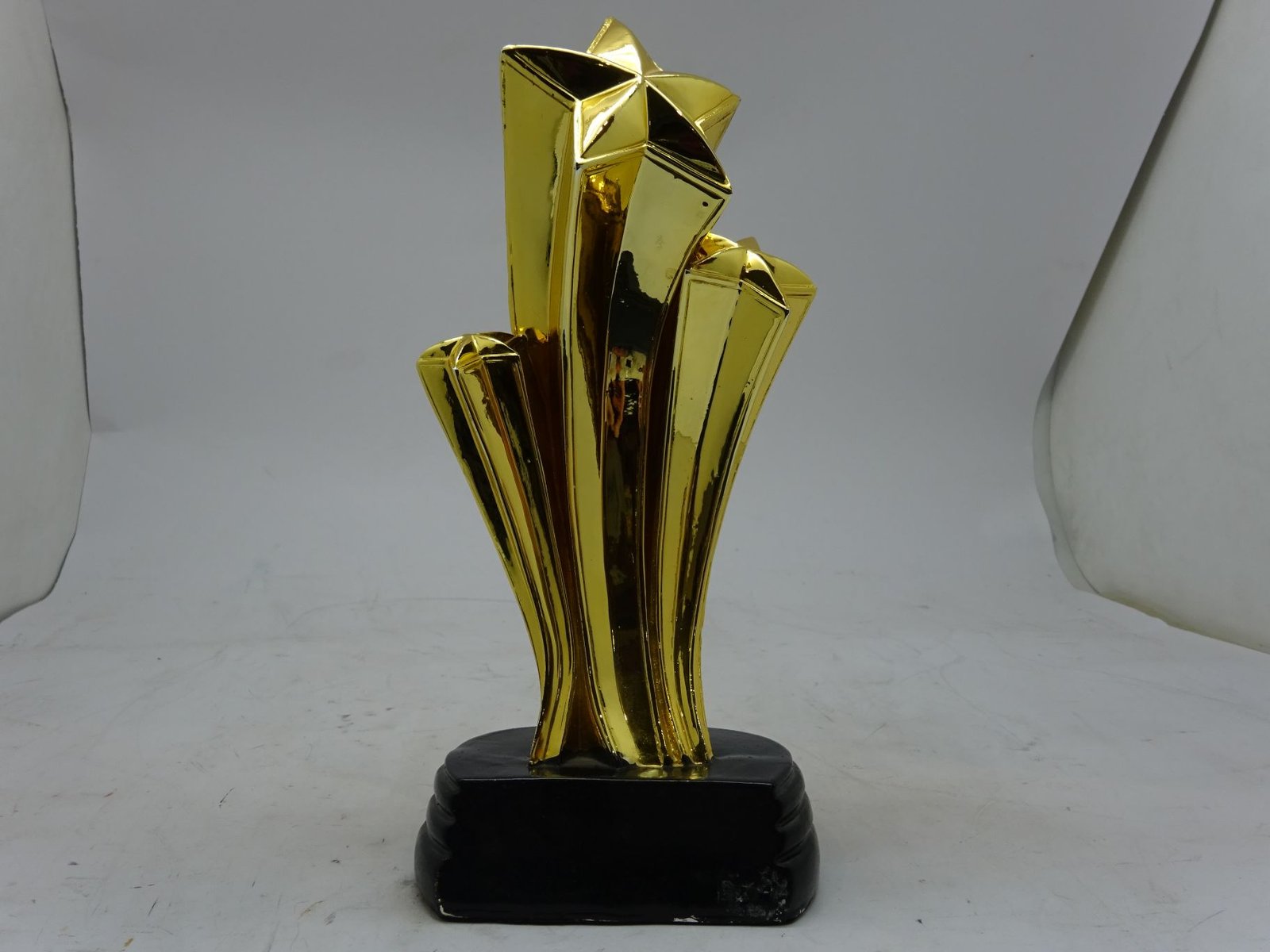 جائزة ستار بقاعدة ذهبي