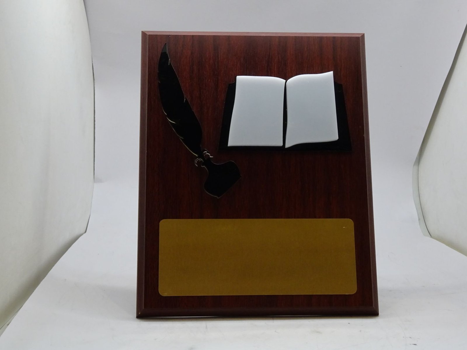 درع الثقافة والشعر