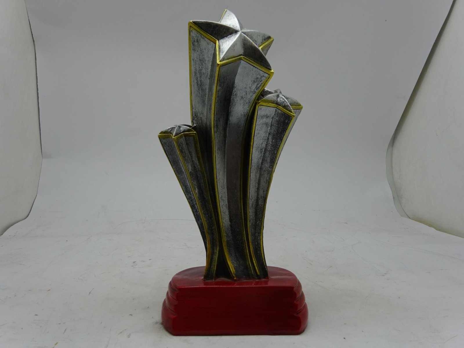 مجسم جائزة ستار بقاعدة