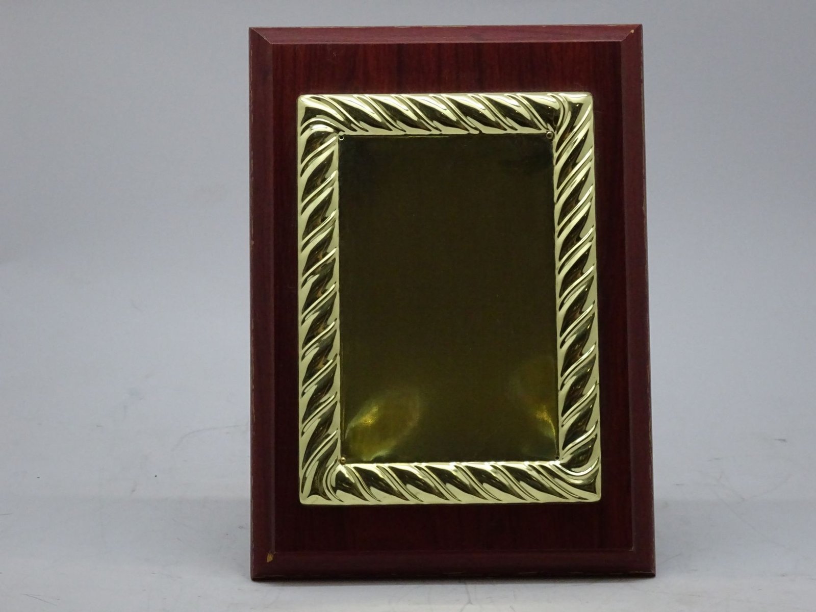 درع ايطالي معدني 44