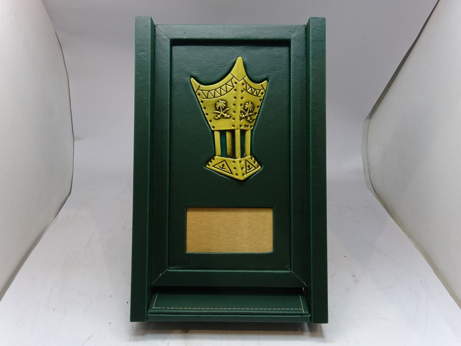 مجسم تراثي لمبخرة  قديمه