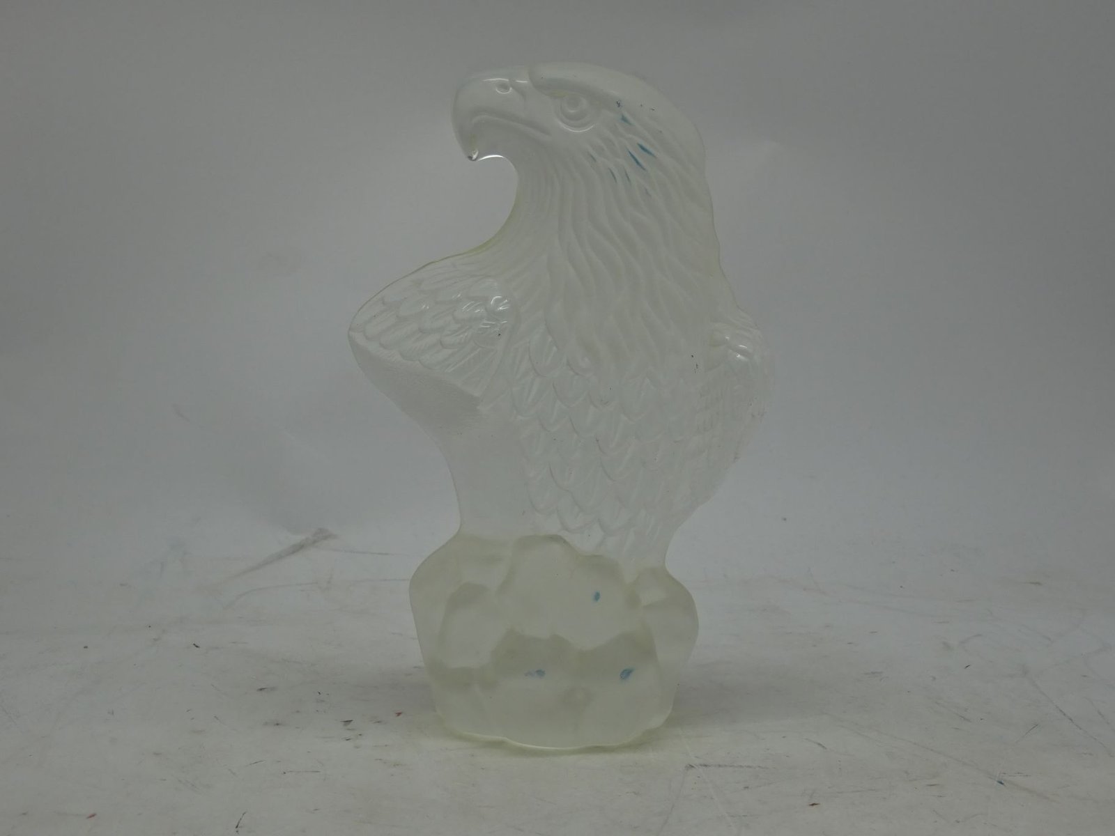 مجسم صقر كريستال