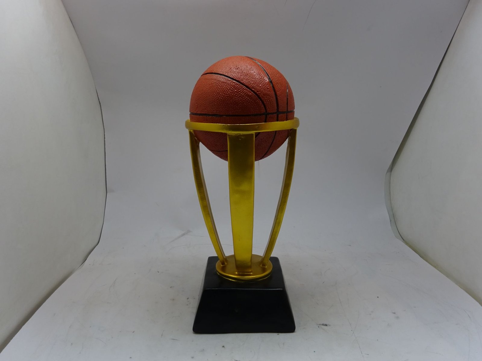 مجسم كرة السلة