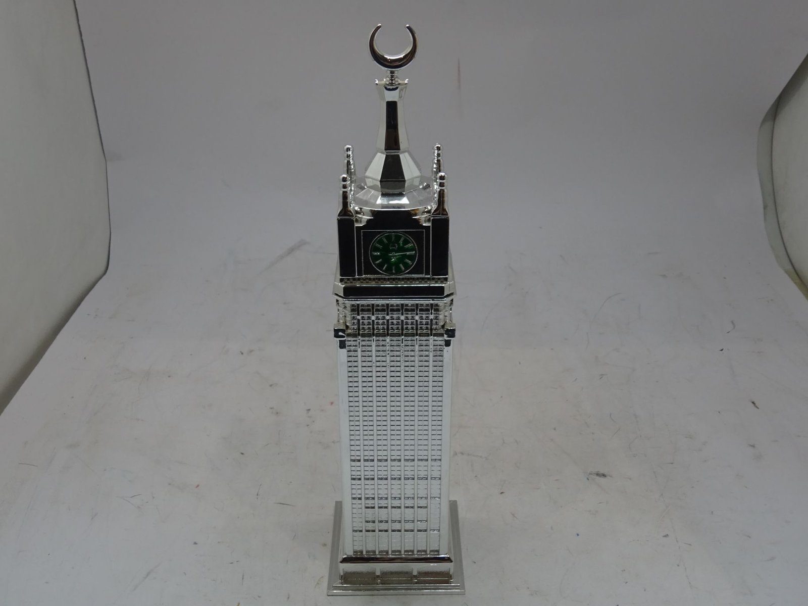 ساعة مكه فضيه مع عطر  سلفر