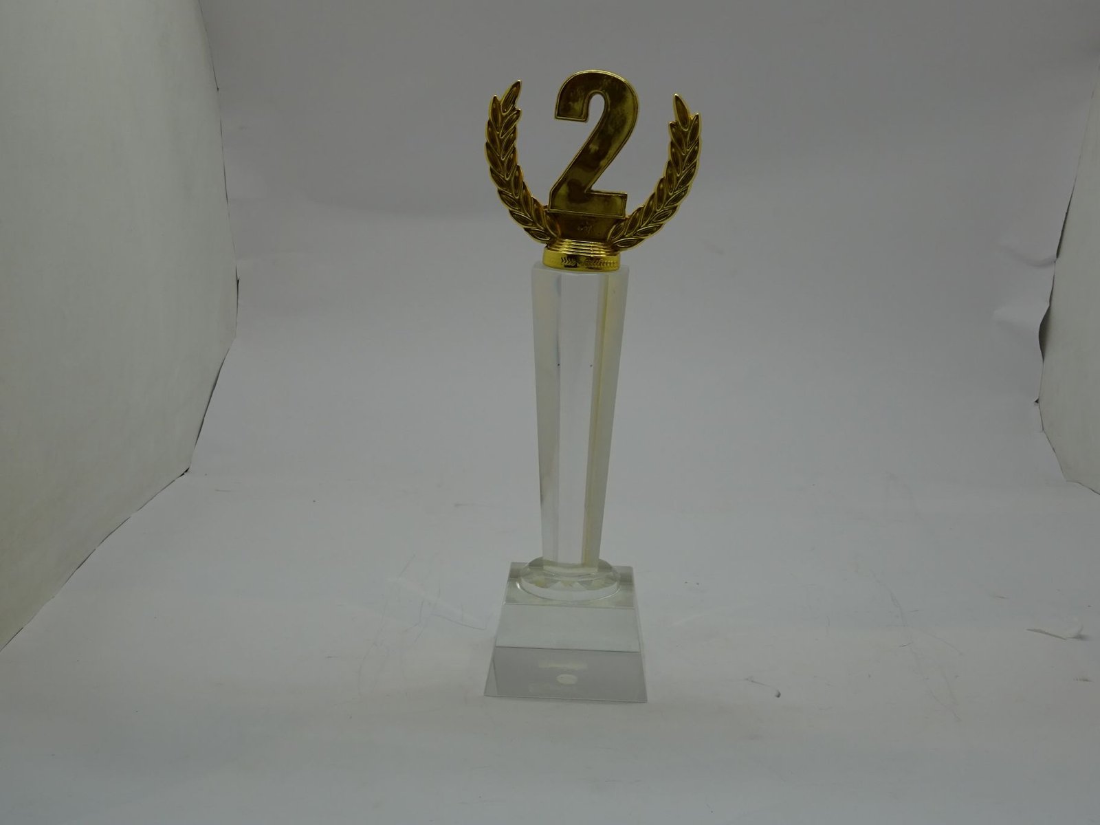 مجسم كريستال جائزة 2
